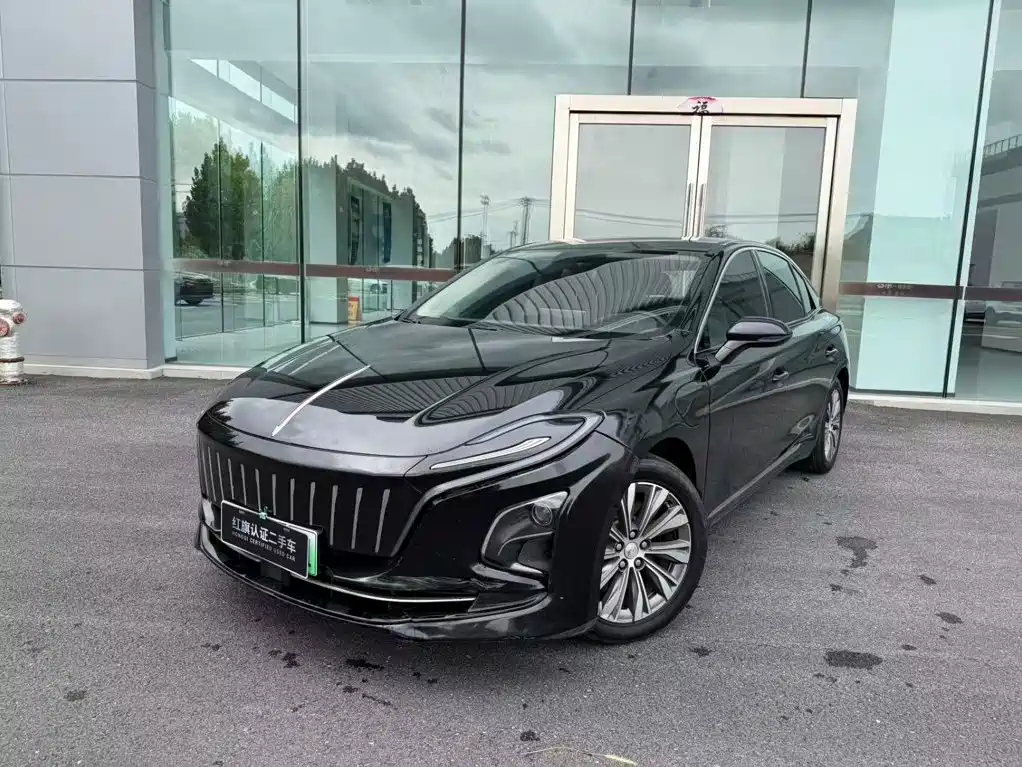 Hongqi Hongqi E-QM5 — миниатюра 8