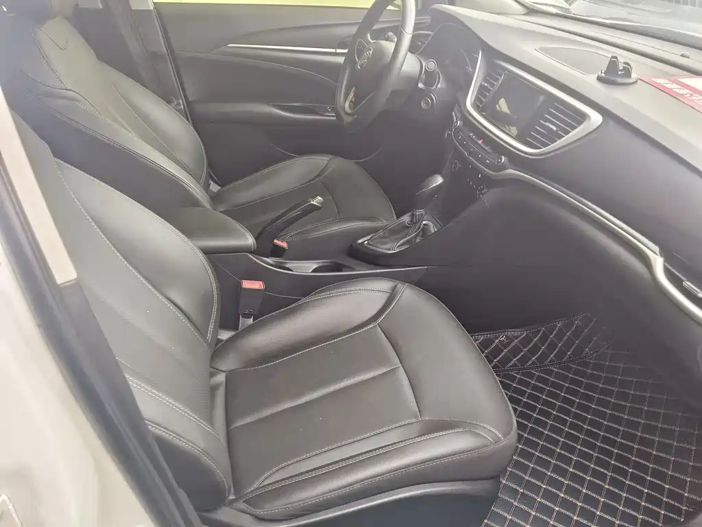 Buick Excelle — миниатюра 7