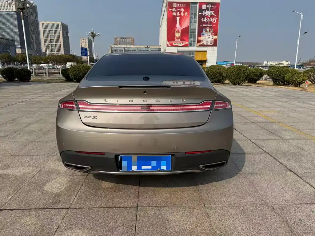 LINCOLN MKZ