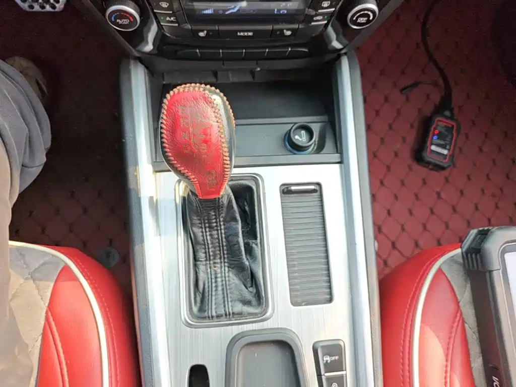 Geely Vision X6 — миниатюра 14