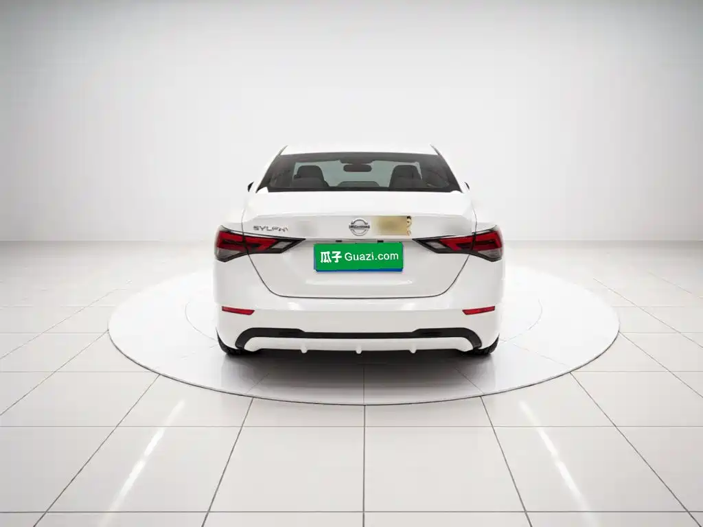 Nissan Sylphy — миниатюра 5