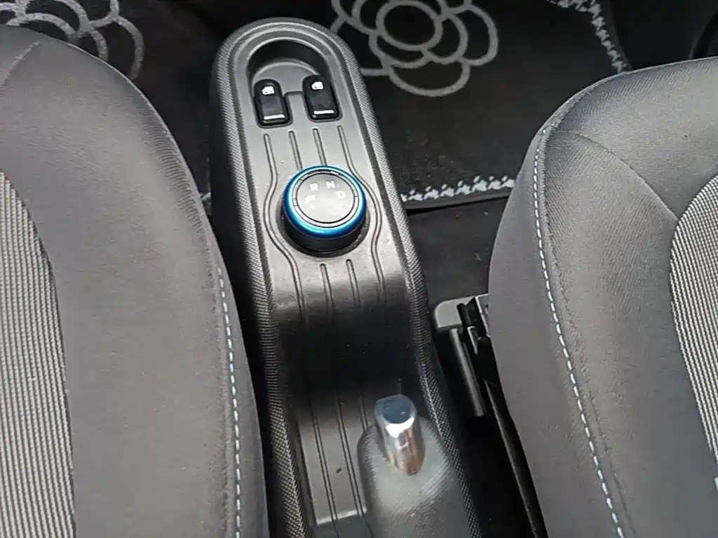 Wuling MINIEV — миниатюра 14