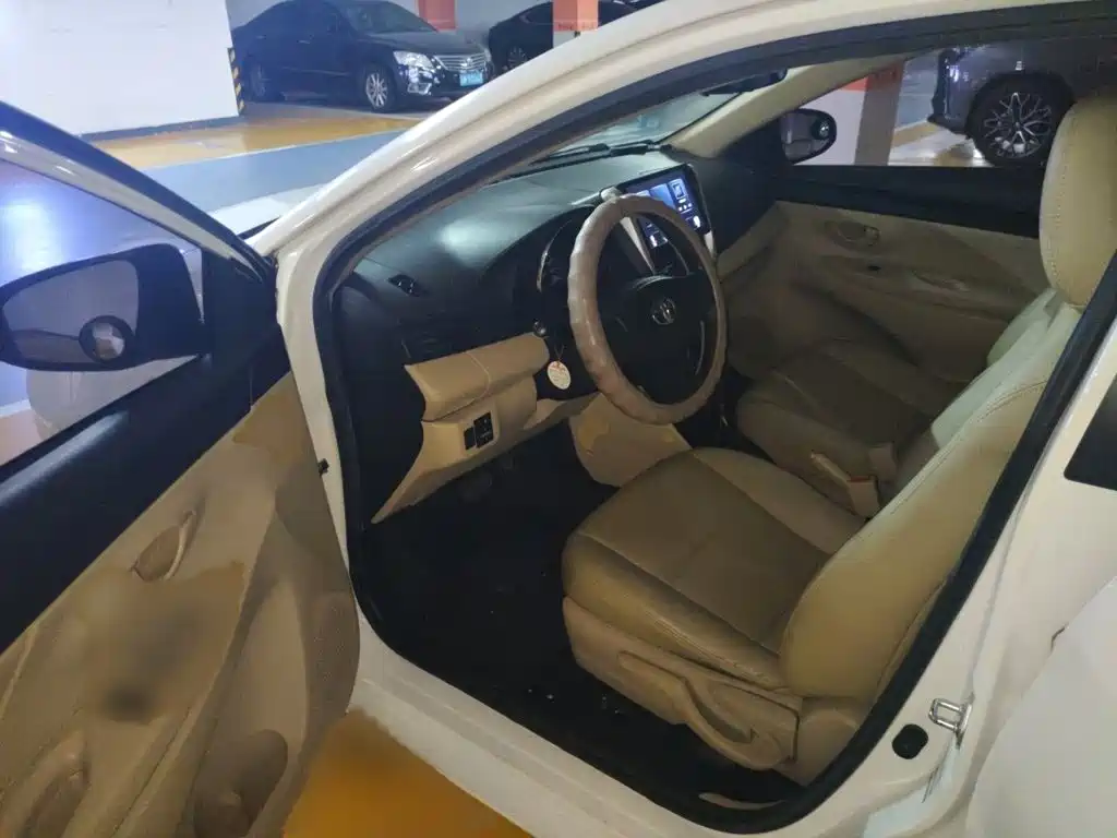 Toyota Vios — миниатюра 14