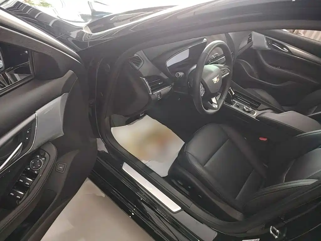 Cadillac CT5 — миниатюра 16