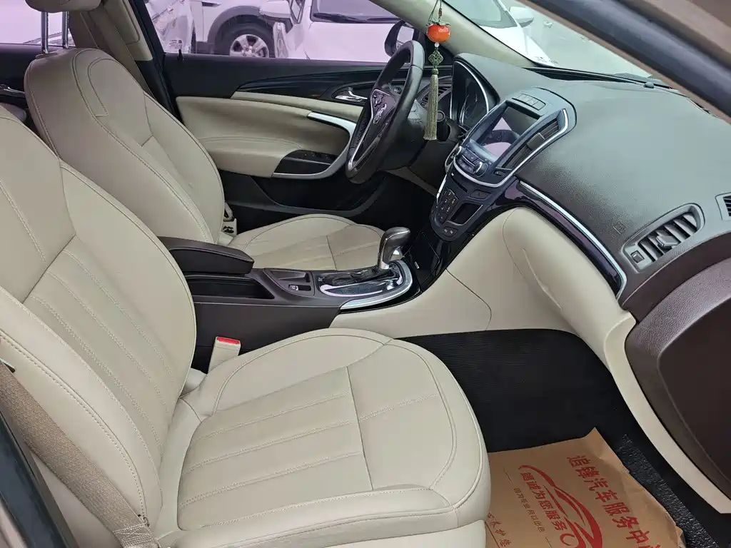 Buick Regal — миниатюра 10