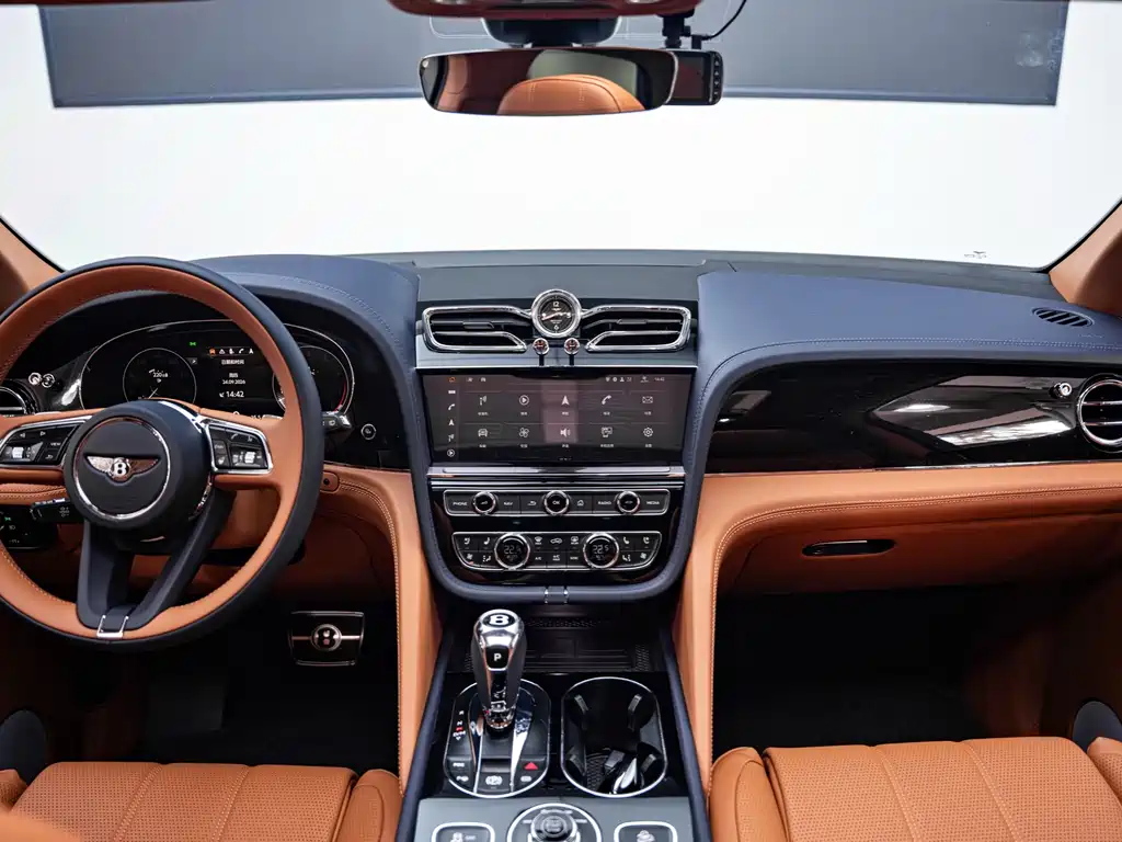 Bentley Bentayga — миниатюра 7