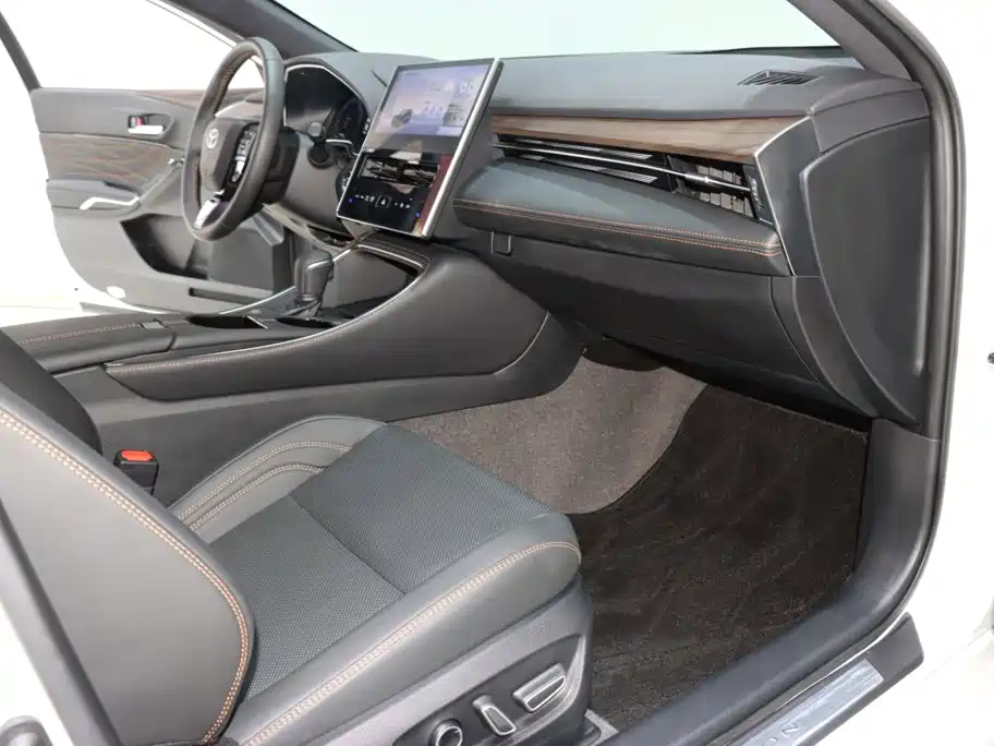 Toyota Avalon — миниатюра 8