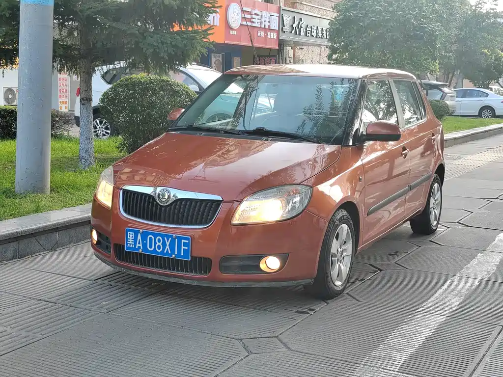 Skoda Fabia — миниатюра 3