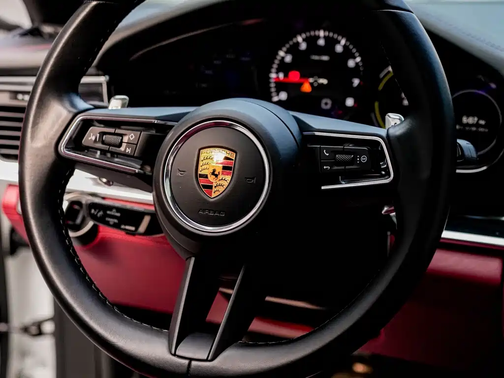 Porsche Panamera — миниатюра 19
