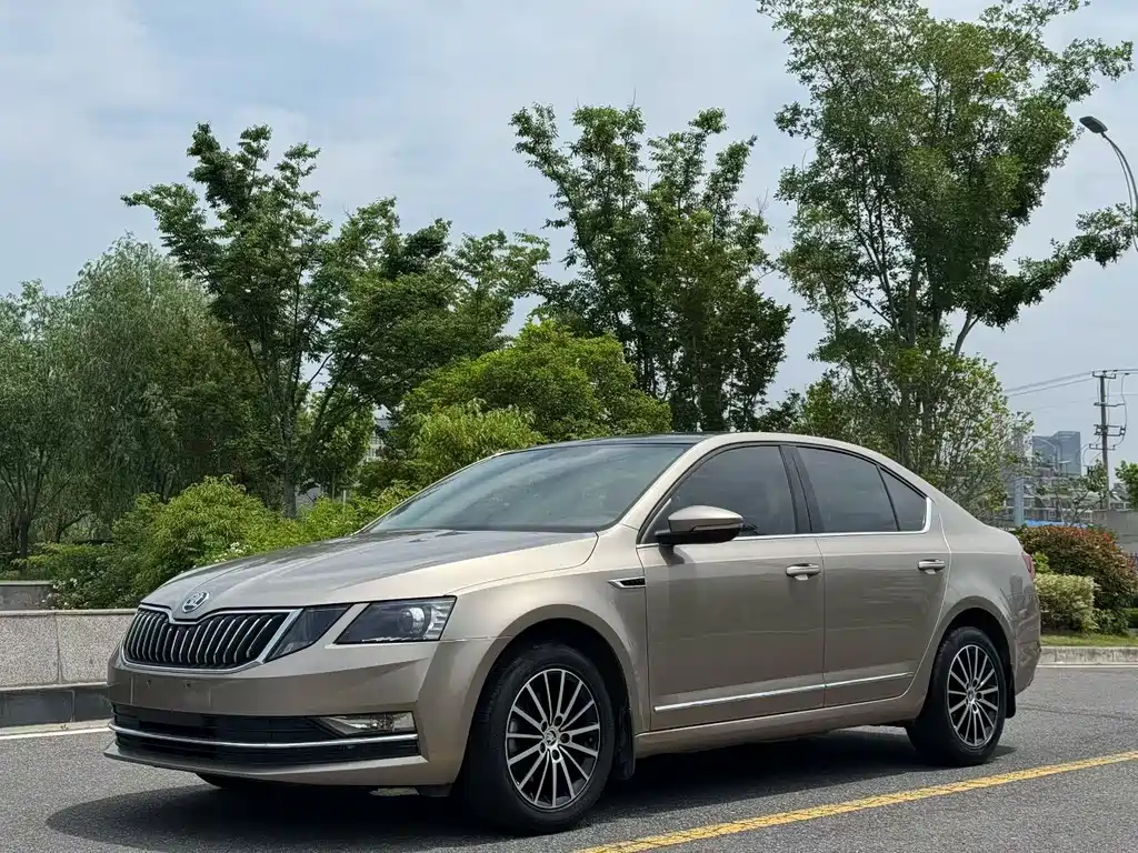 Купить Skoda Octavia
