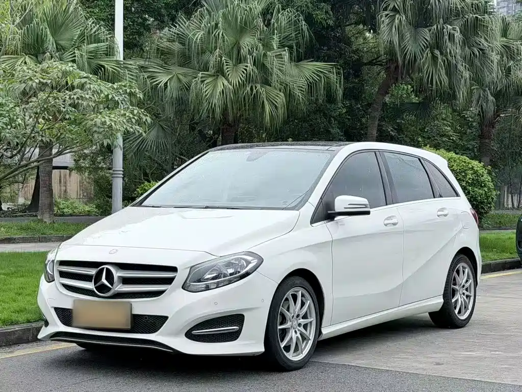 Mercedes-Benz B-Class — миниатюра 2