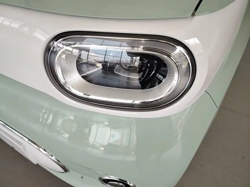 Wuling MINIEV — миниатюра 24