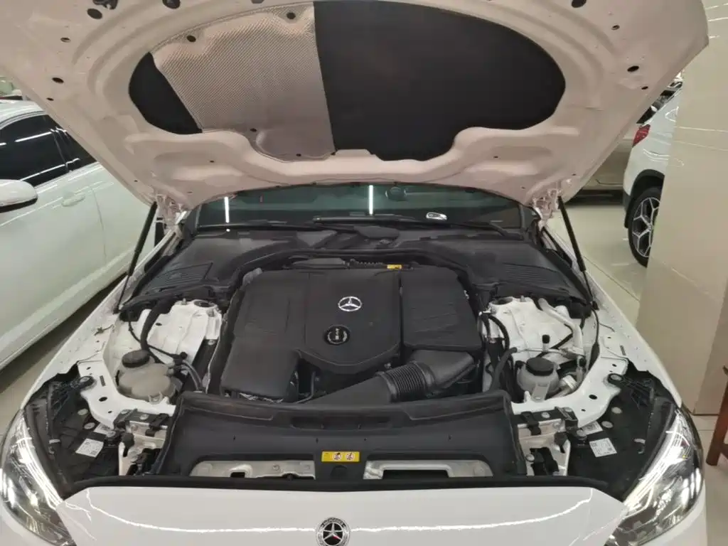 Mercedes-Benz C-Class — миниатюра 20