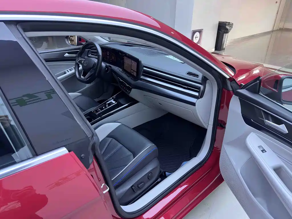 Volkswagen Lamando — миниатюра 9