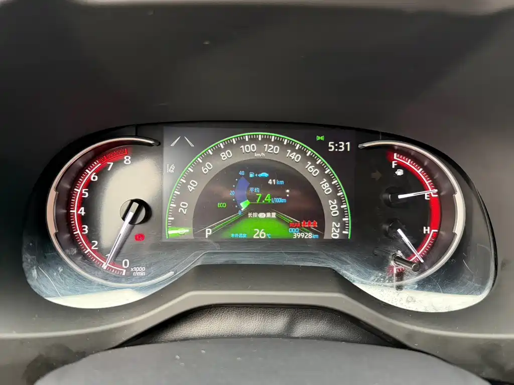 Toyota RAV4 — миниатюра 14