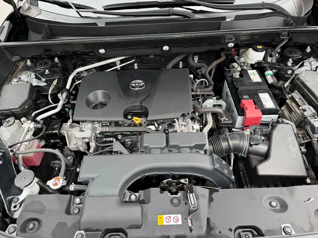 Toyota RAV4 — миниатюра 16