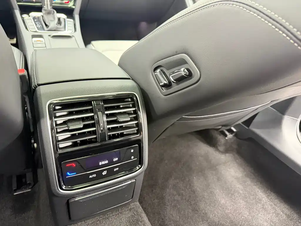 Volkswagen Magotan — миниатюра 12