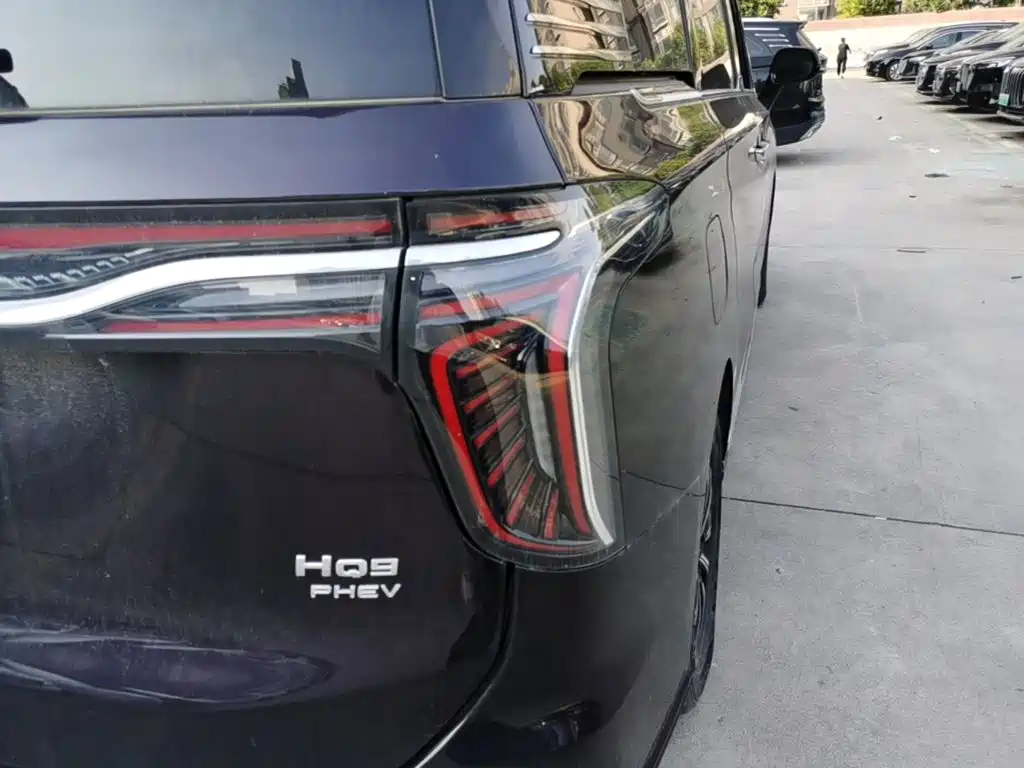Hongqi Hongqi HQ9 PHEV — миниатюра 8