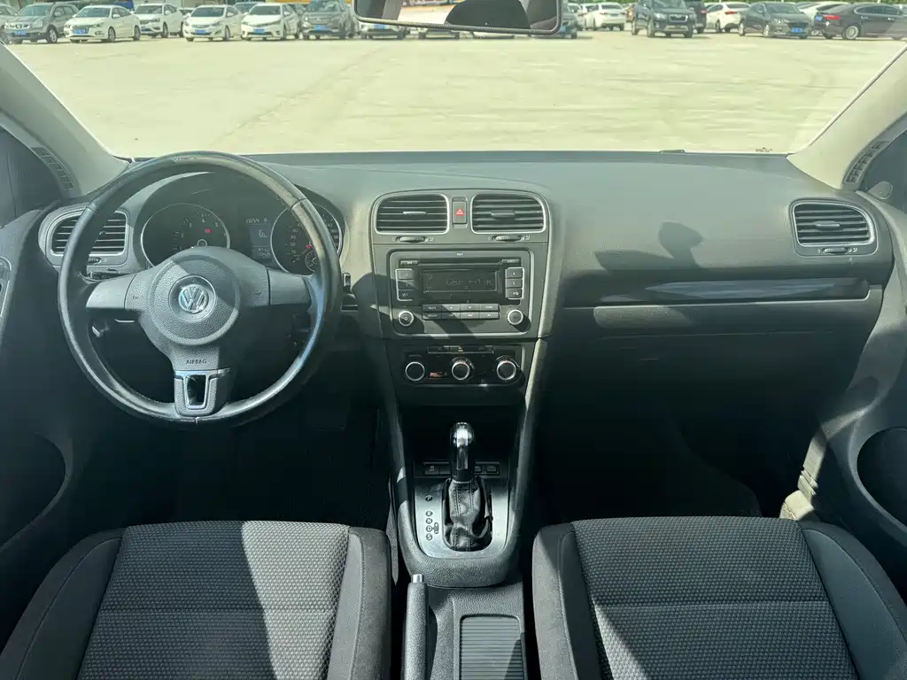 Volkswagen Golf — миниатюра 11
