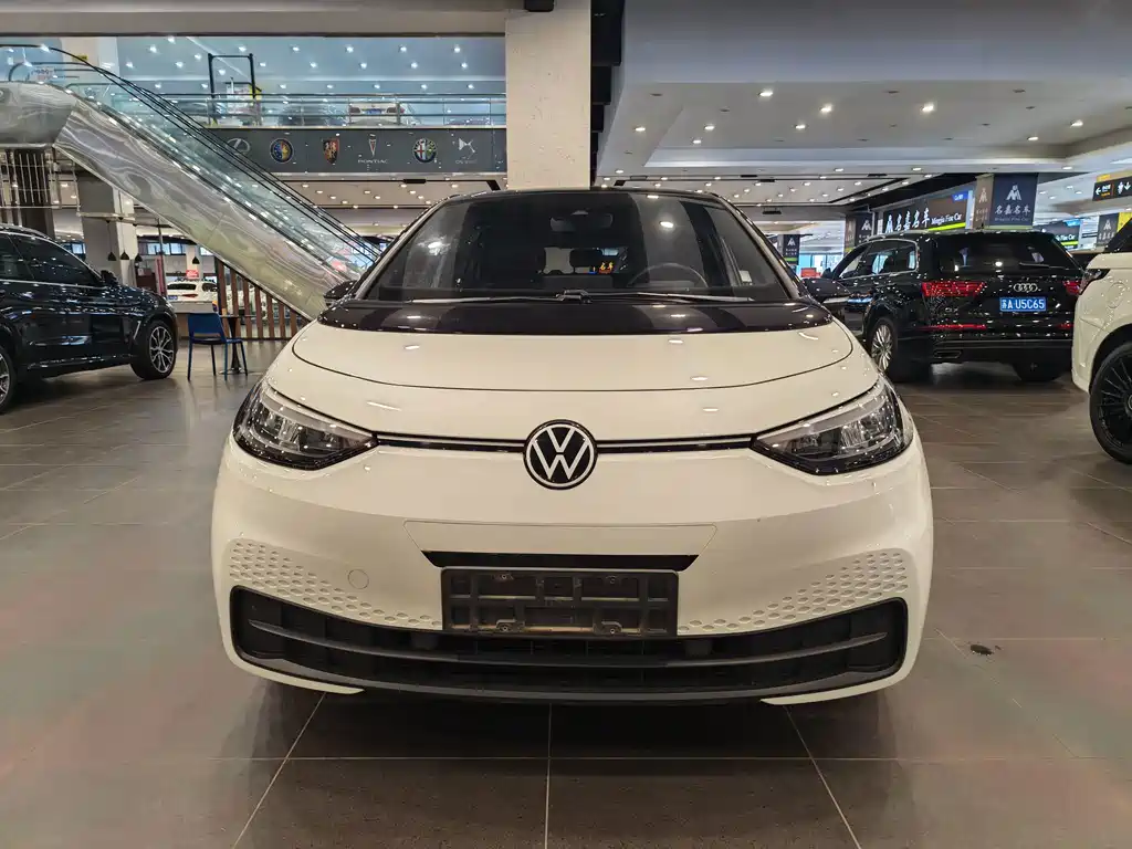 Volkswagen ID.3 — миниатюра 2