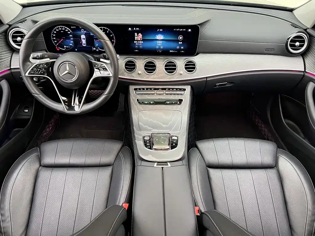 Mercedes-Benz E-Class — миниатюра 17
