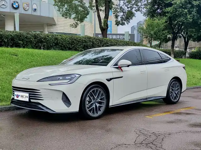 2025 BYD Seal