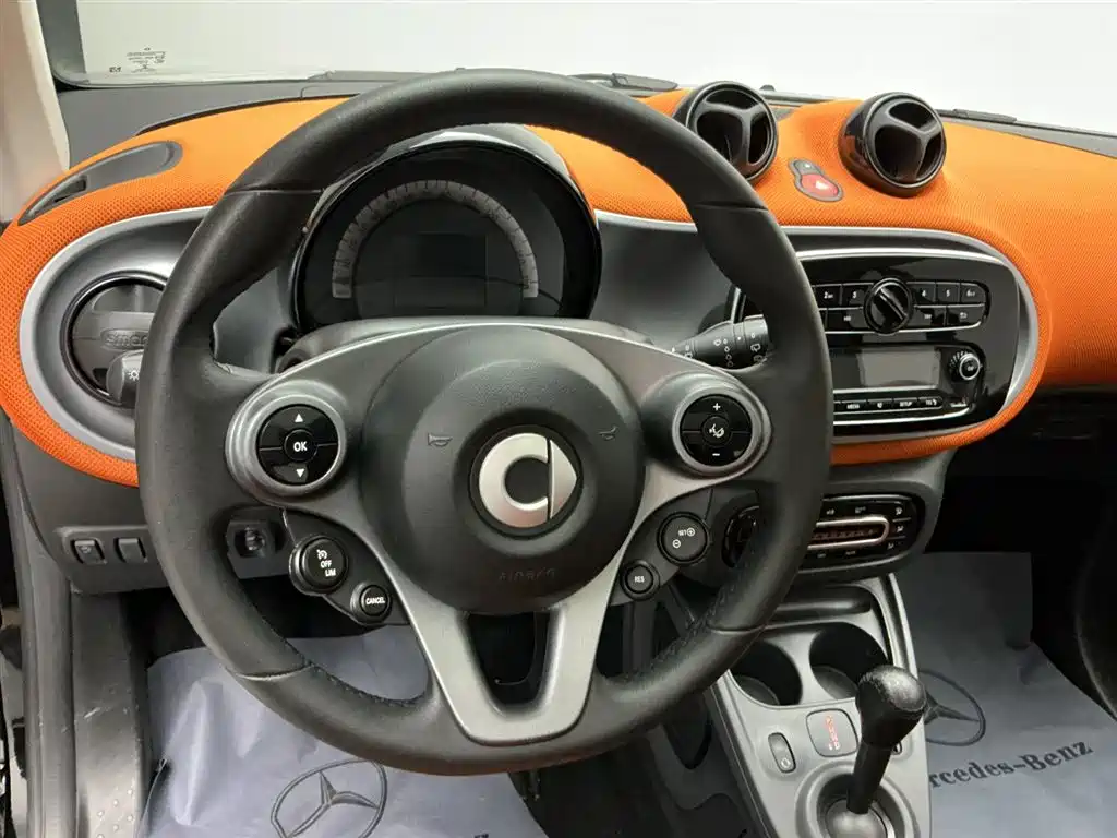 smart Smart Fortwo — миниатюра 11