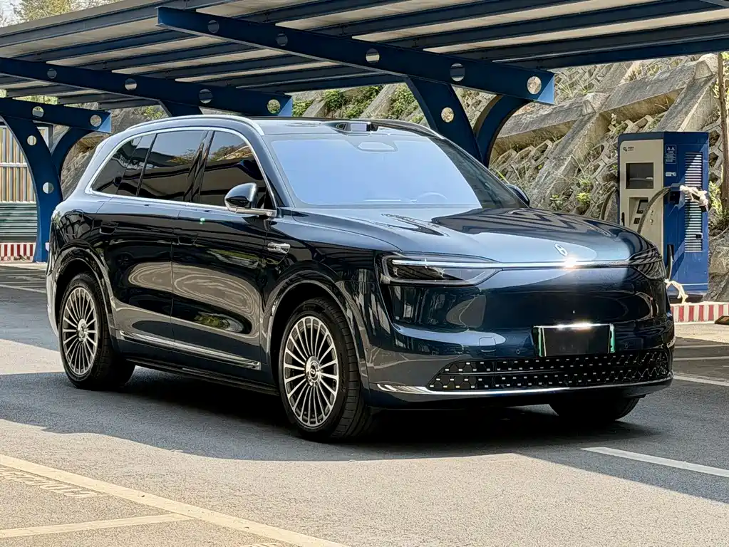 AITO ASK THE WORLD M7