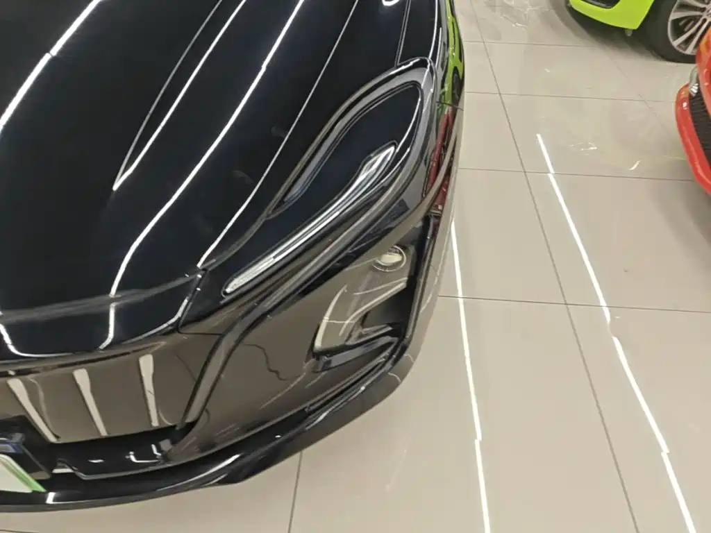 Hongqi Hongqi E-QM5 — миниатюра 24