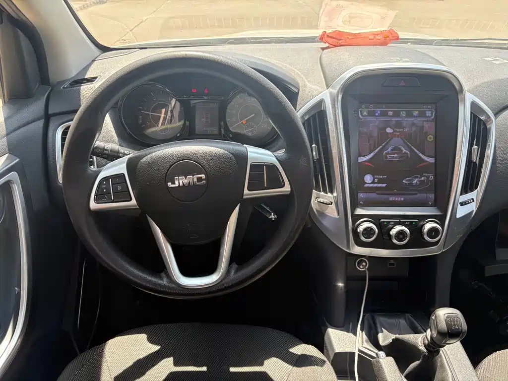 JMC Yuhu 5 — миниатюра 8