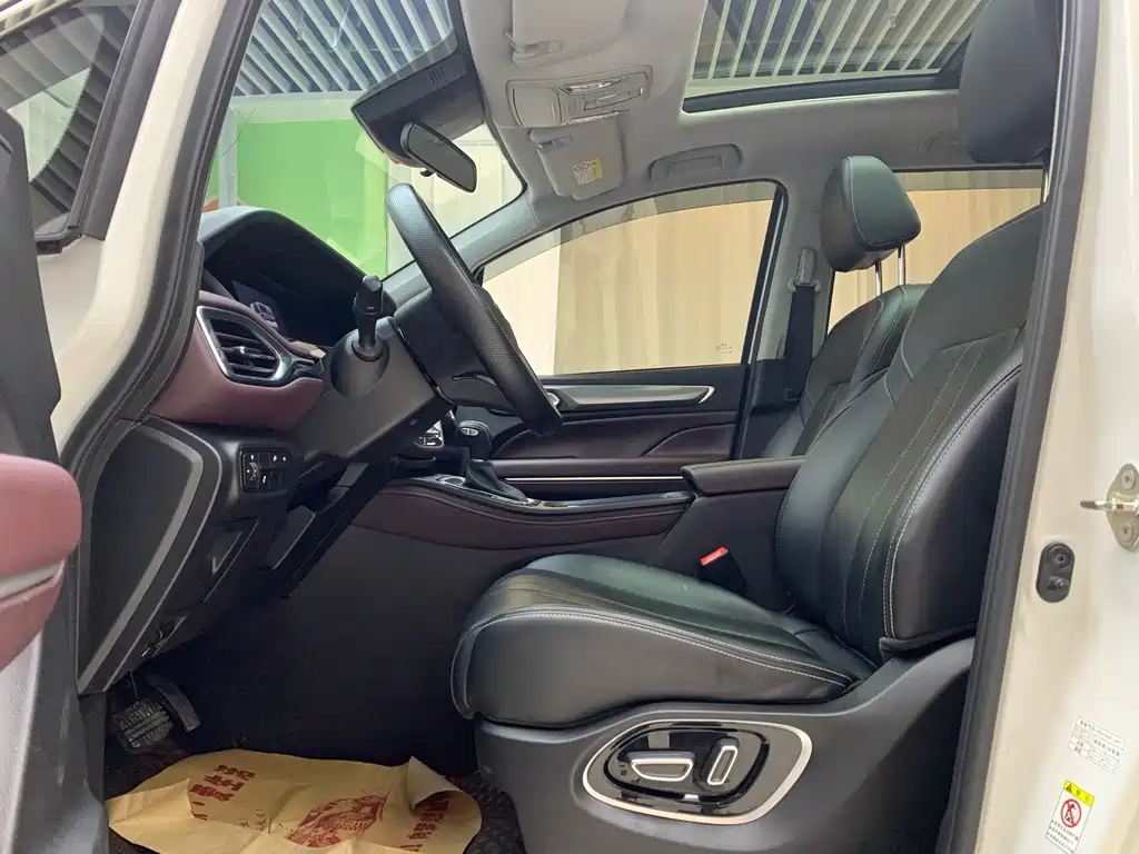 GAC Motor Trumpchi M6 — миниатюра 8