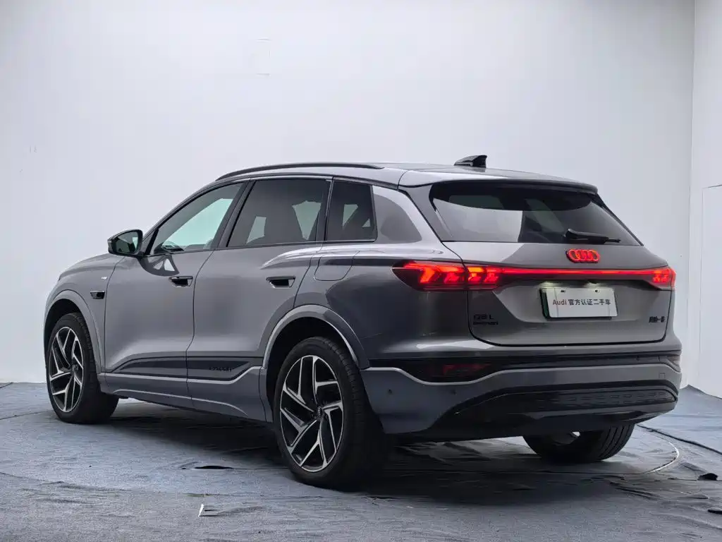 Audi Q6L e-tron — миниатюра 7