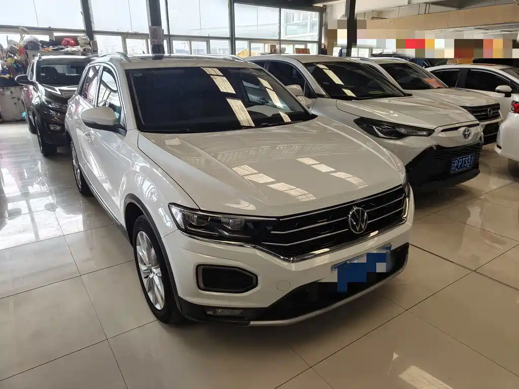 Volkswagen T-Roc — миниатюра 3