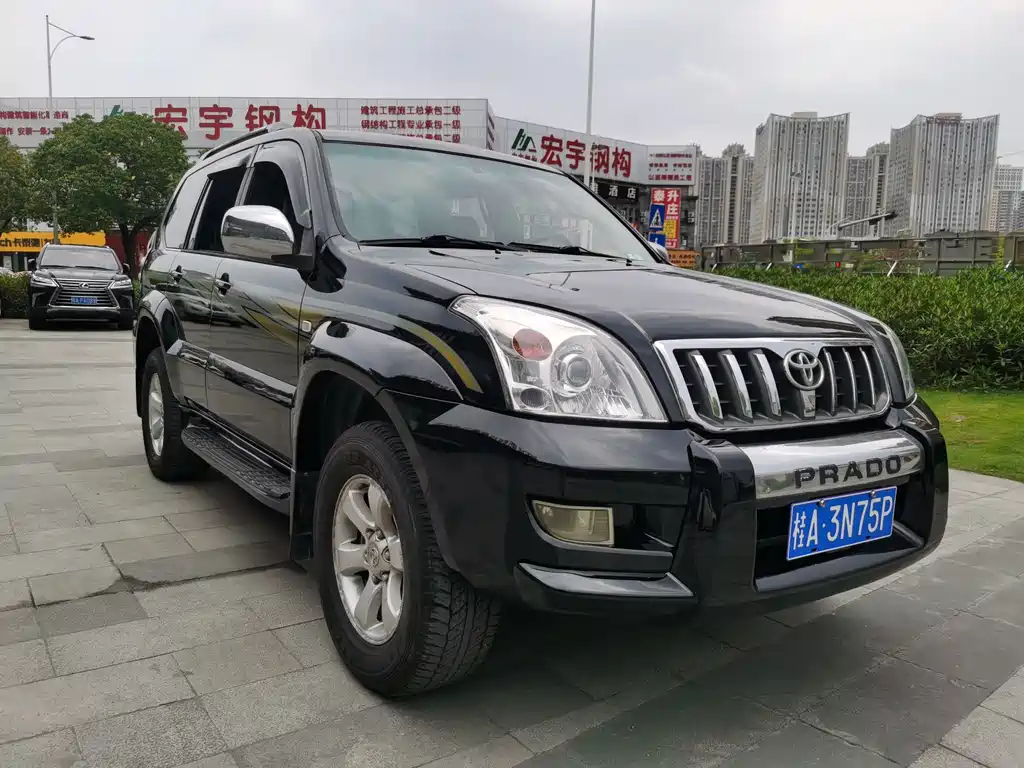 Toyota Land Cruiser Prado 2004 GX 2.7 AT