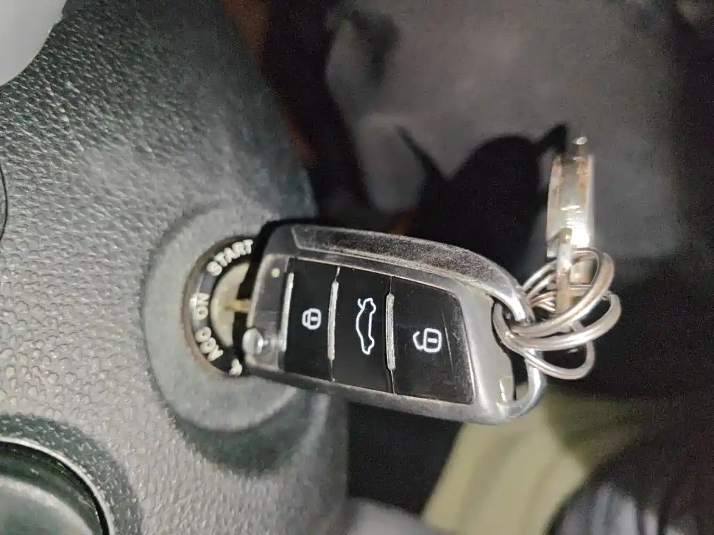 JAC Refine S3 — миниатюра 9