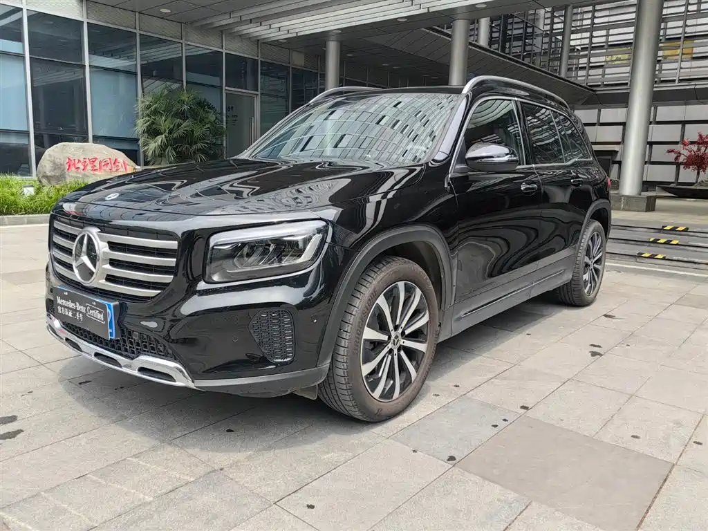 Mercedes-Benz GLB 2025