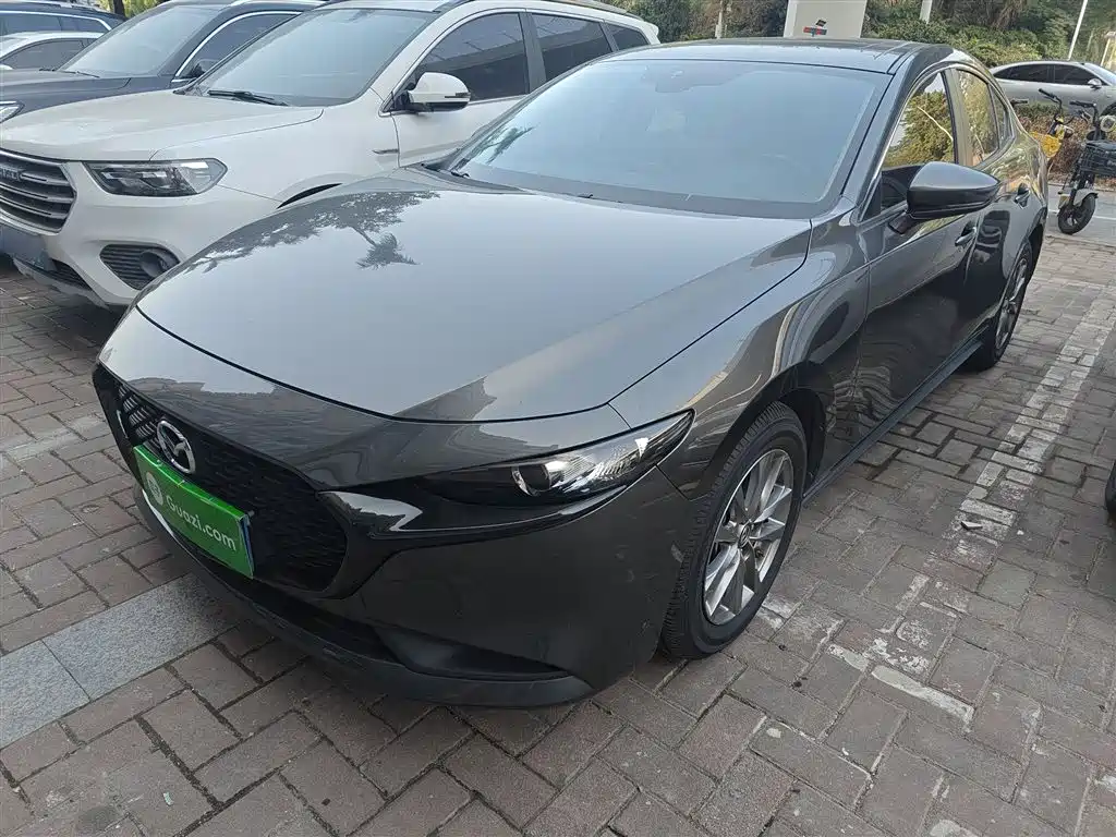 Mazda 3 Axela 2021