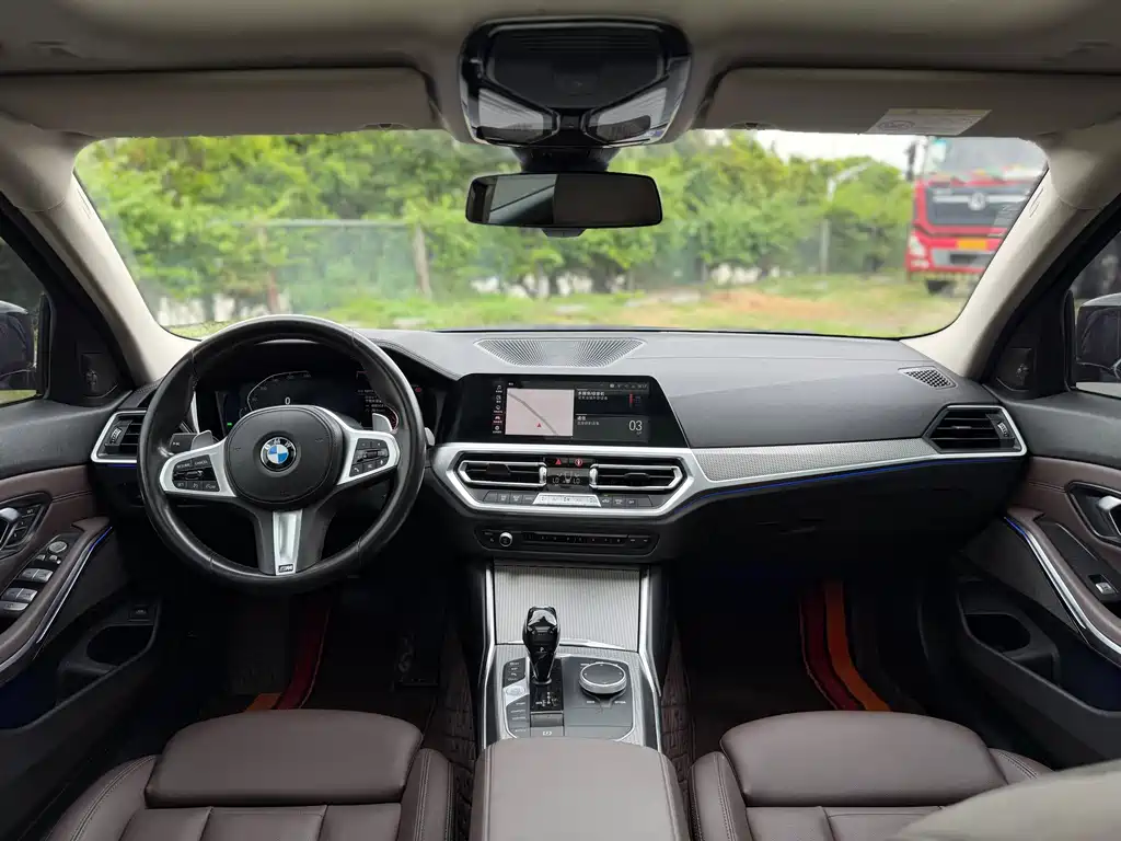 BMW 3 Series — миниатюра 10
