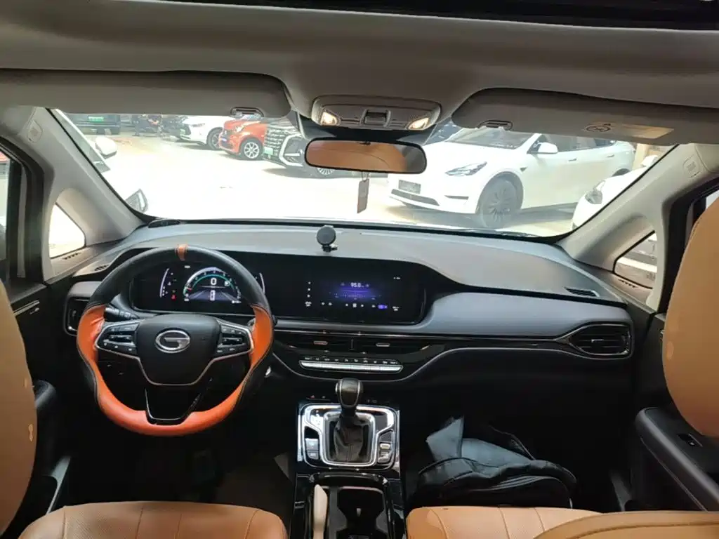 GAC Motor Trumpchi M6 — миниатюра 10