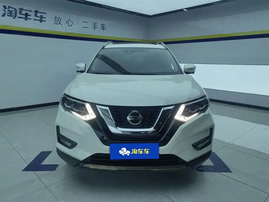 NISSAN QIJUN