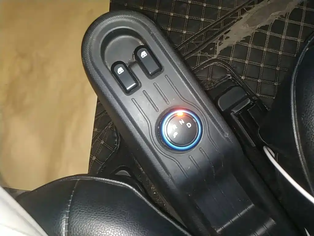Wuling MINIEV — миниатюра 14