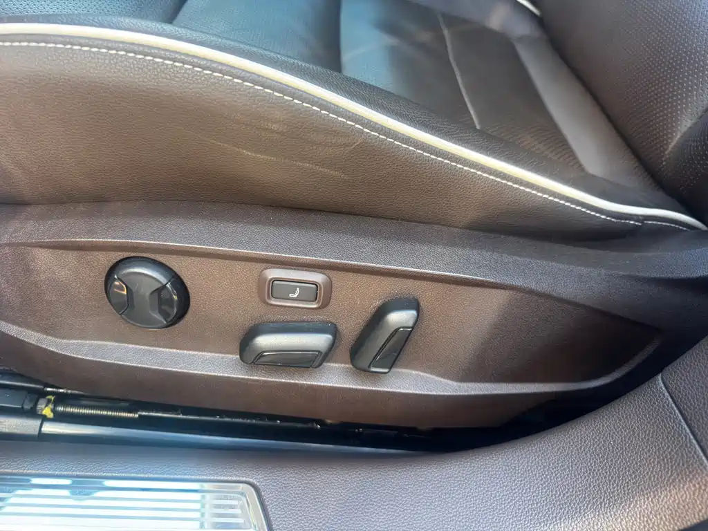 Volkswagen Phideon — миниатюра 13