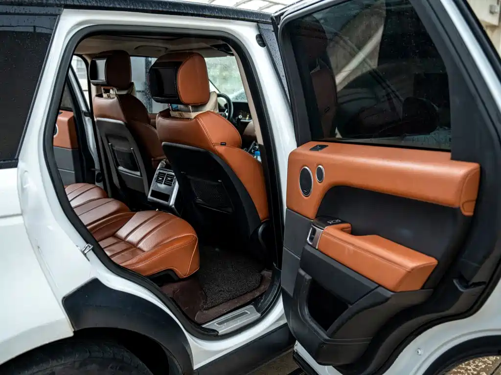 Land Rover Sport — миниатюра 7