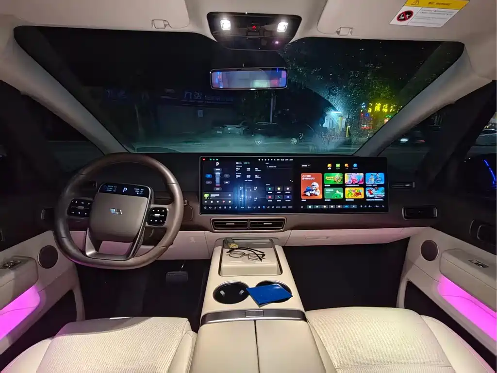 Li Auto Li MEGA — миниатюра 4