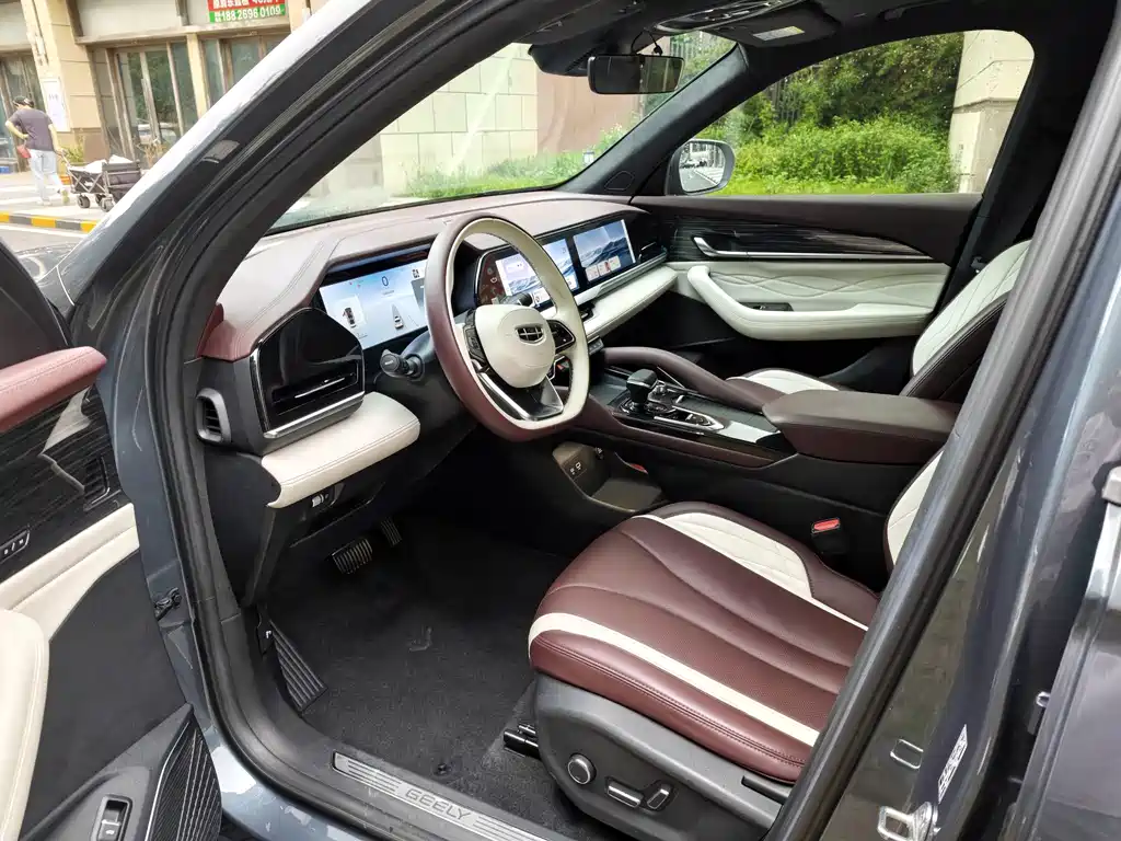 Geely Xingyue L — миниатюра 9