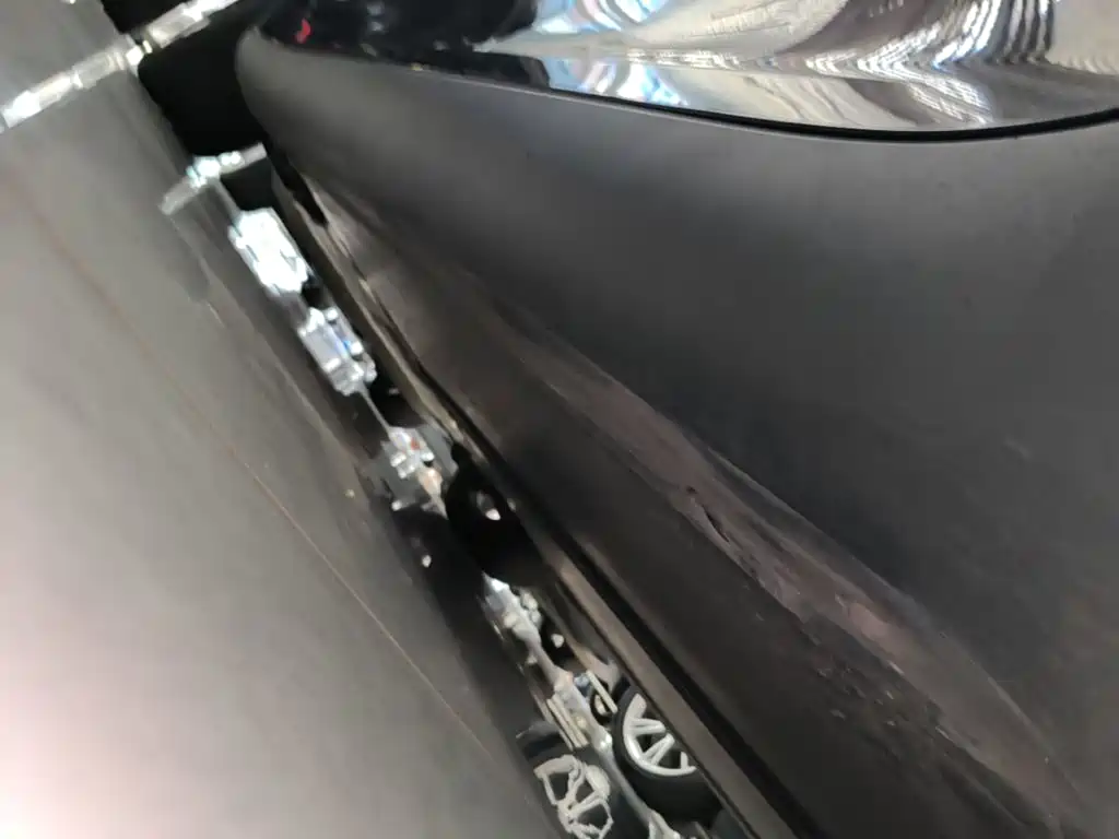 Tesla Model Y — миниатюра 22