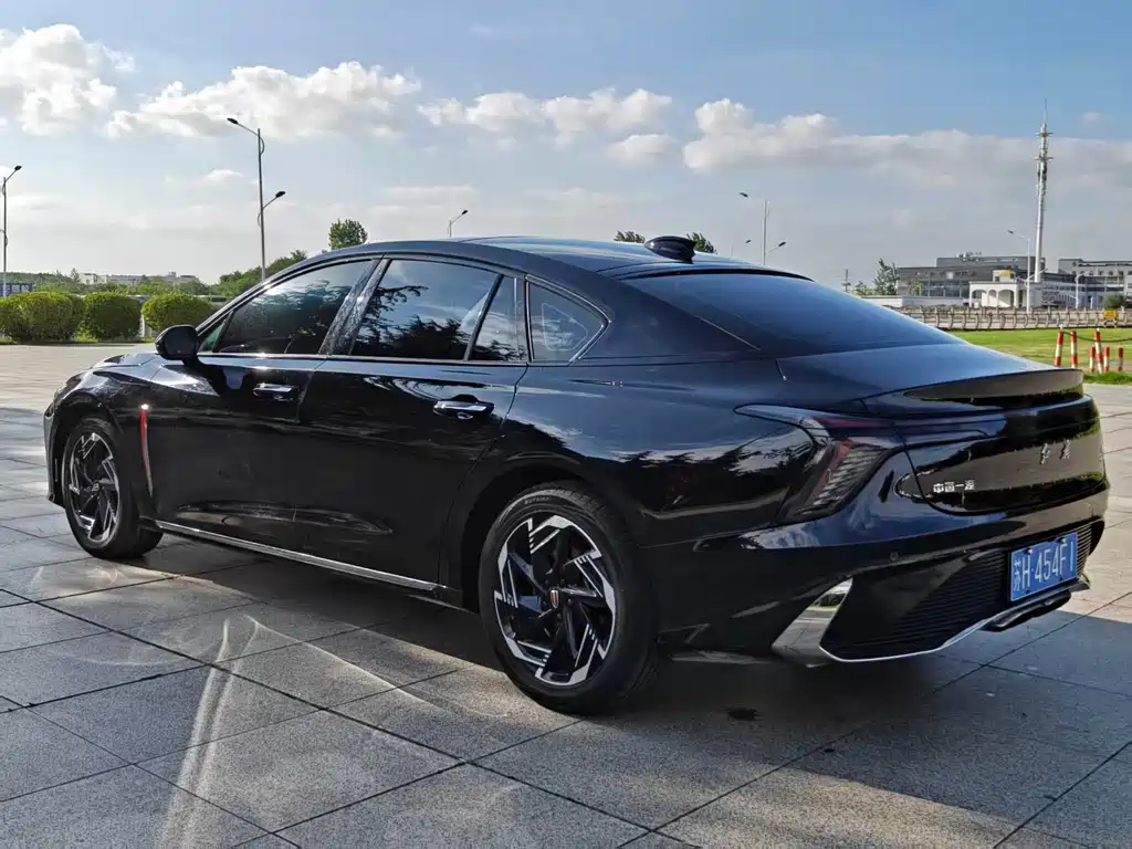 Hongqi Hongqi H6 — миниатюра 9