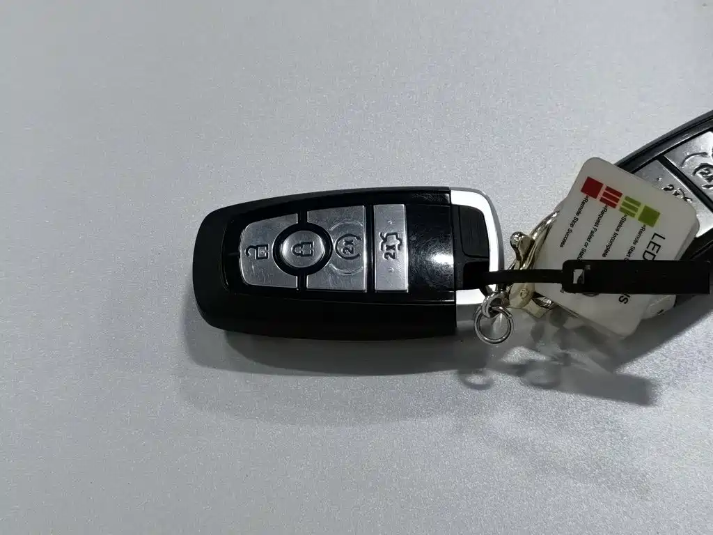 Ford Mondeo New Energy — миниатюра 19