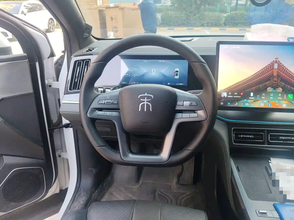 BYD L DM-i — миниатюра 6