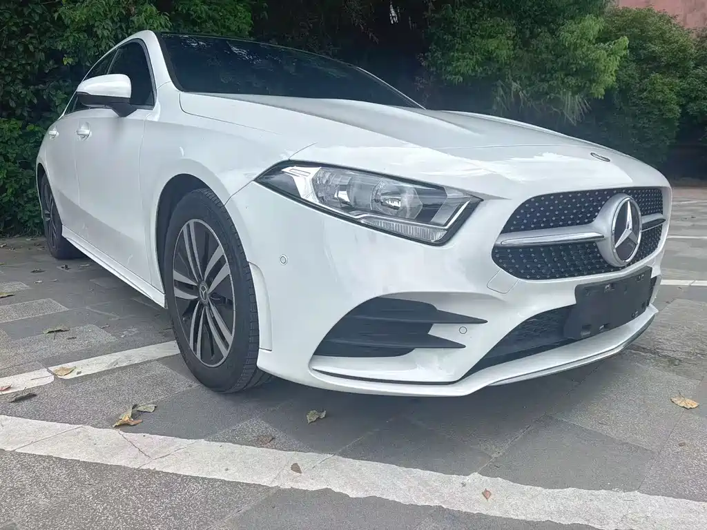Mercedes-Benz A-Class — миниатюра 3